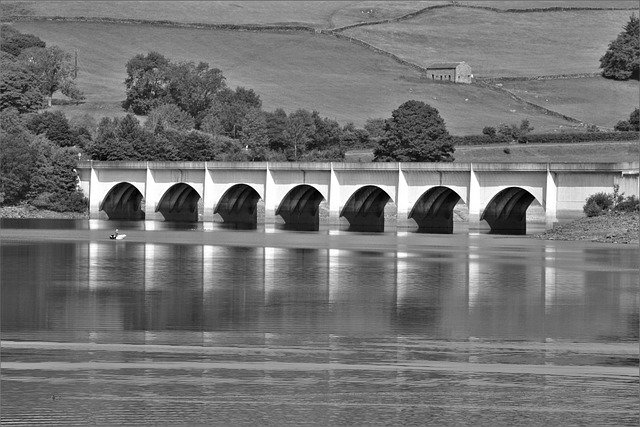 Air Minum Dalam Kemasan