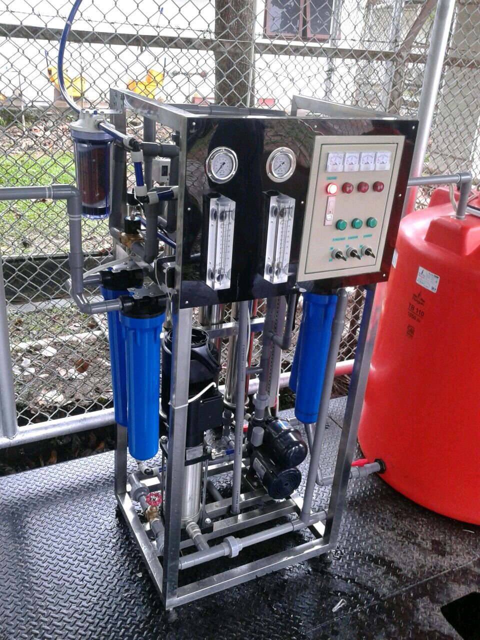 mesin reverse osmosis