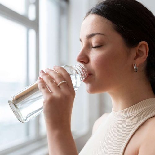 Apa Saja Bahaya Mengonsumsi Air pH Tinggi? Simak Fakta Lengkapnya!